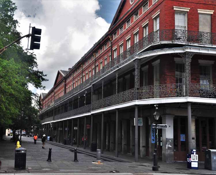 wrought-iron architecture